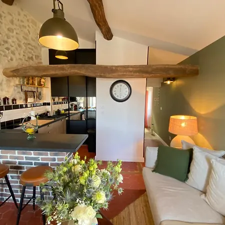 06By2 Beautiful Renovated Apartment With Terrace Vence Exterior foto
