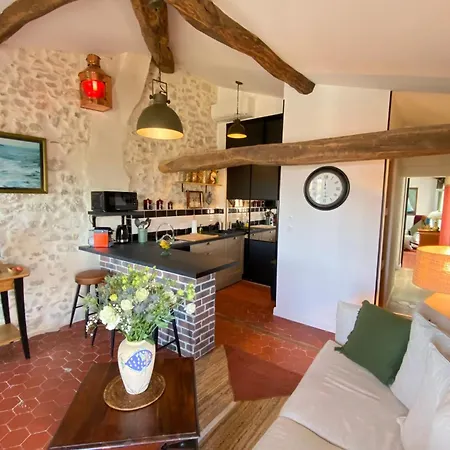 06By2 Beautiful Renovated Apartment With Terrace Vence Exterior foto