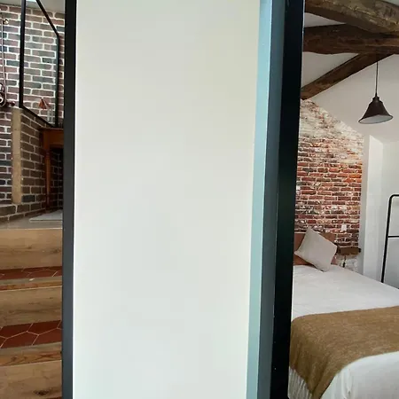06By2 Beautiful Renovated Apartment With Terrace Vence Exterior foto
