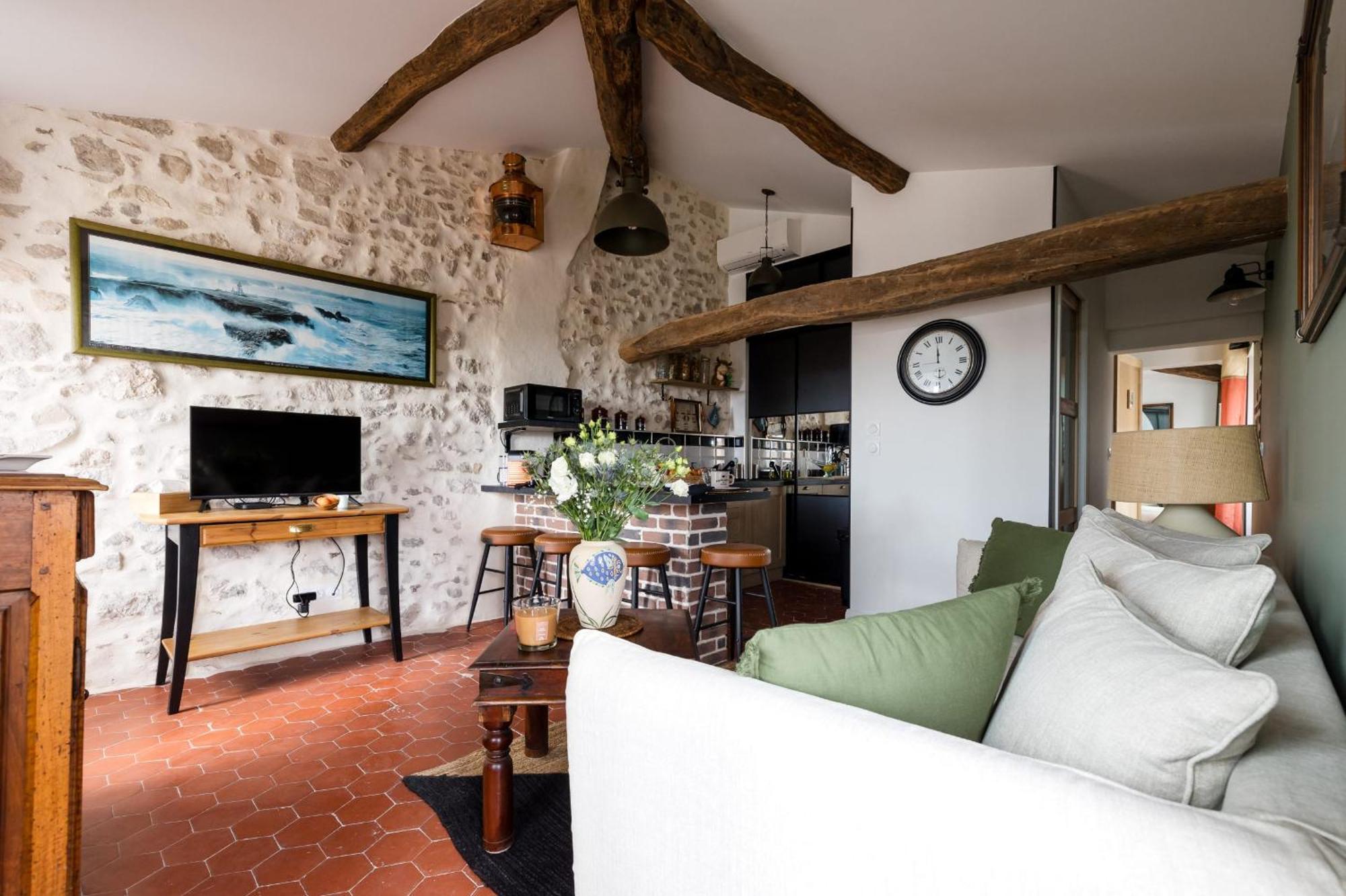 06by2 Beautiful Renovated With Terrace Vence
